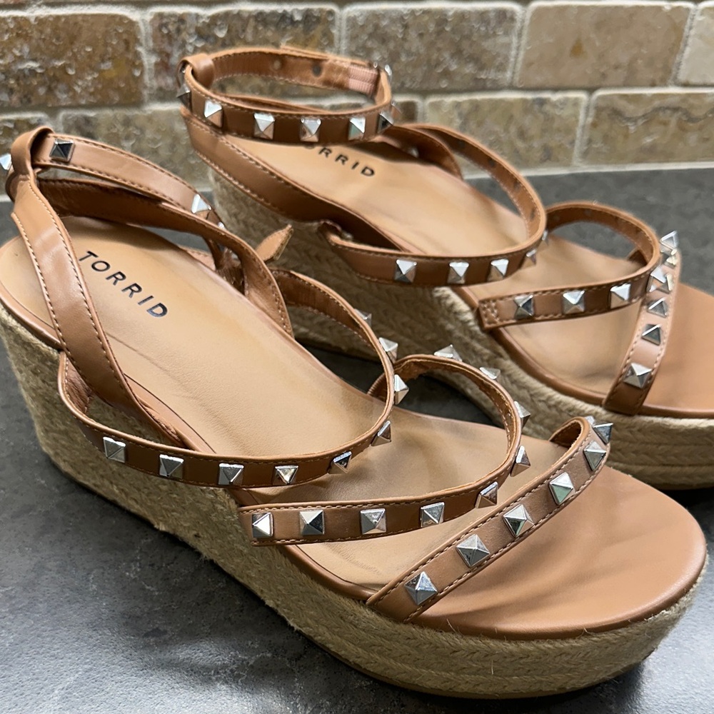 NEW—Torrid Studded Wedge Sandals